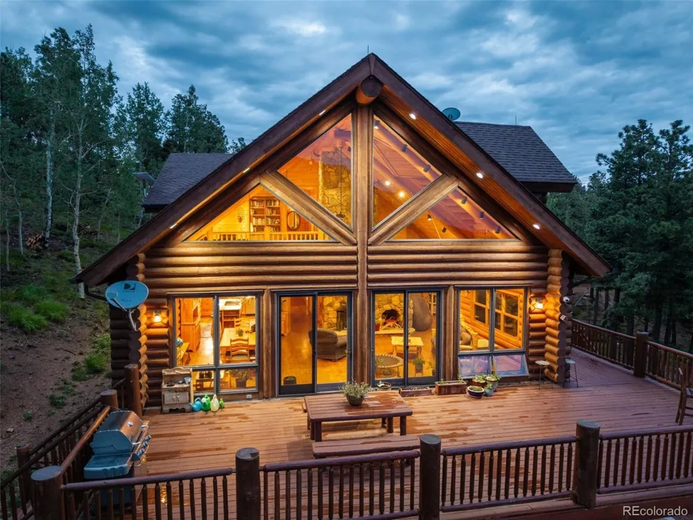 6060 Big Horn Road Manitou Springs, CO 80829