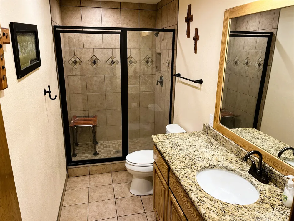 203 Jane Street Groesbeck, TX 76642