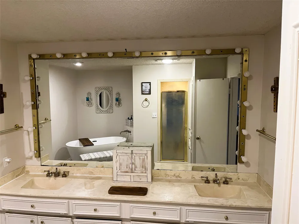 203 Jane Street Groesbeck, TX 76642