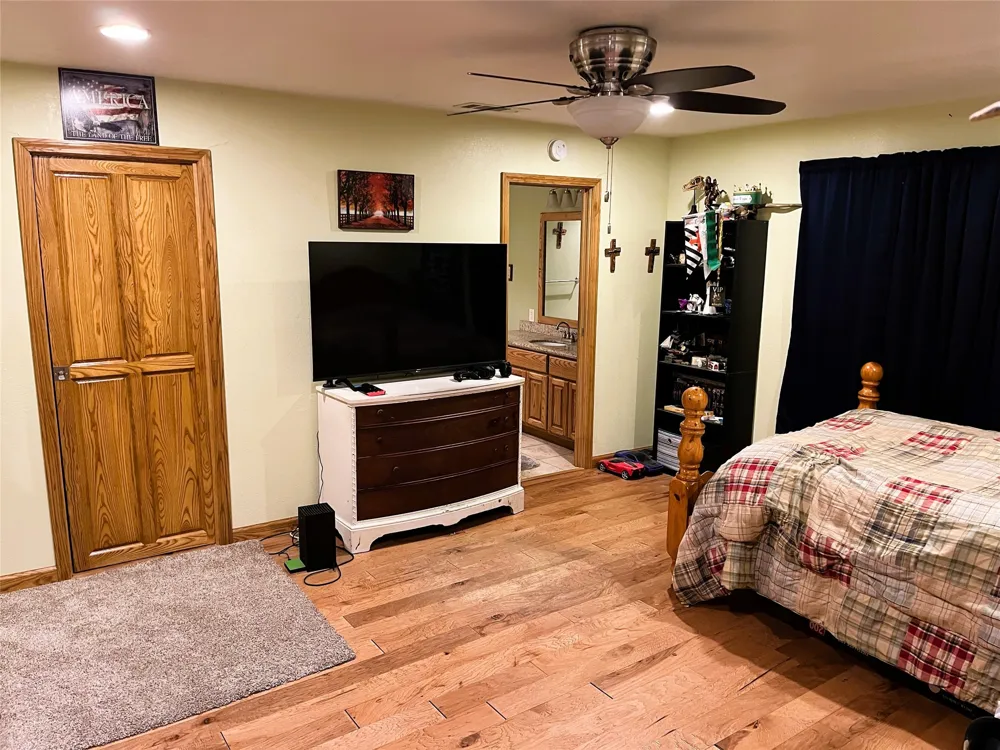 203 Jane Street Groesbeck, TX 76642