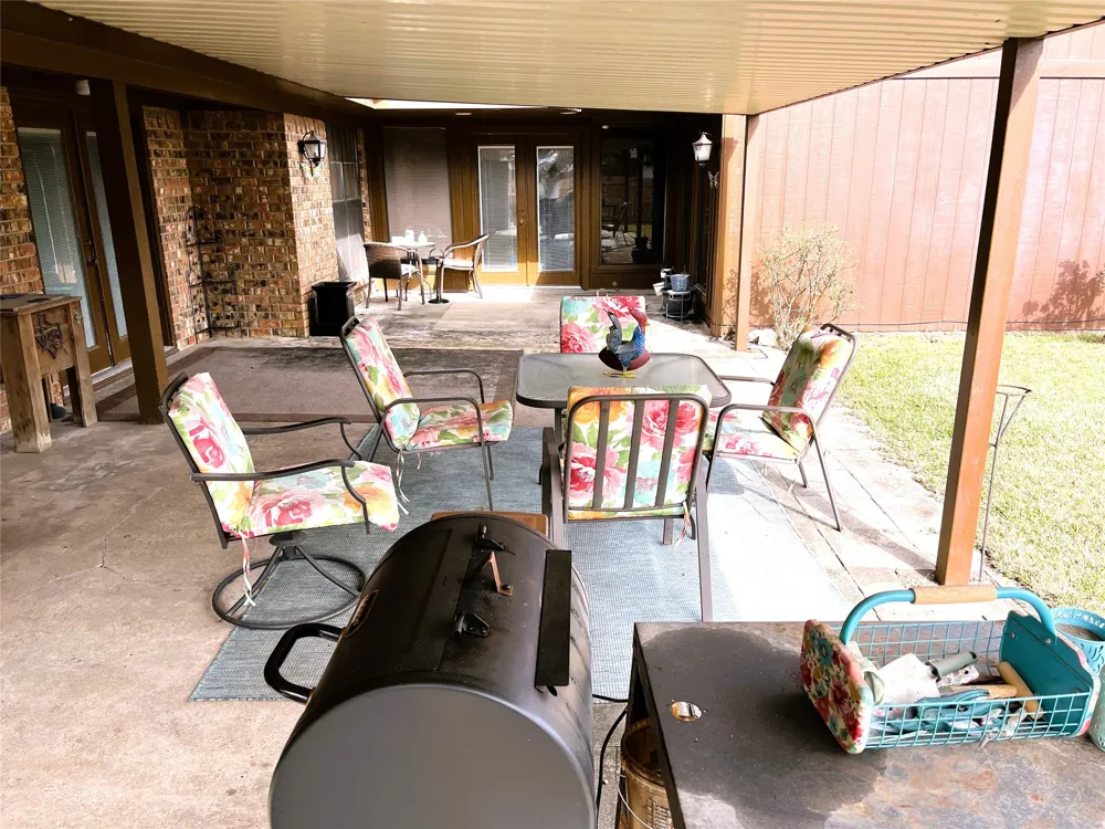 203 Jane Street Groesbeck, TX 76642