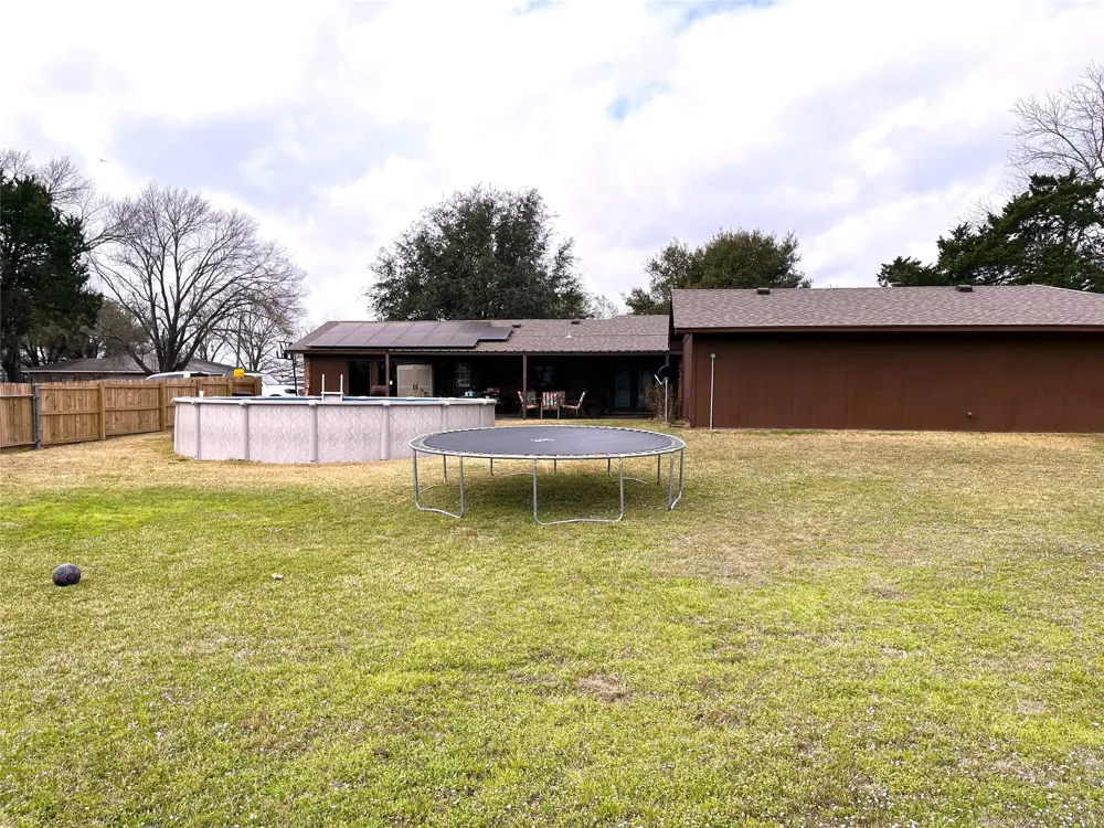 203 Jane Street Groesbeck, TX 76642