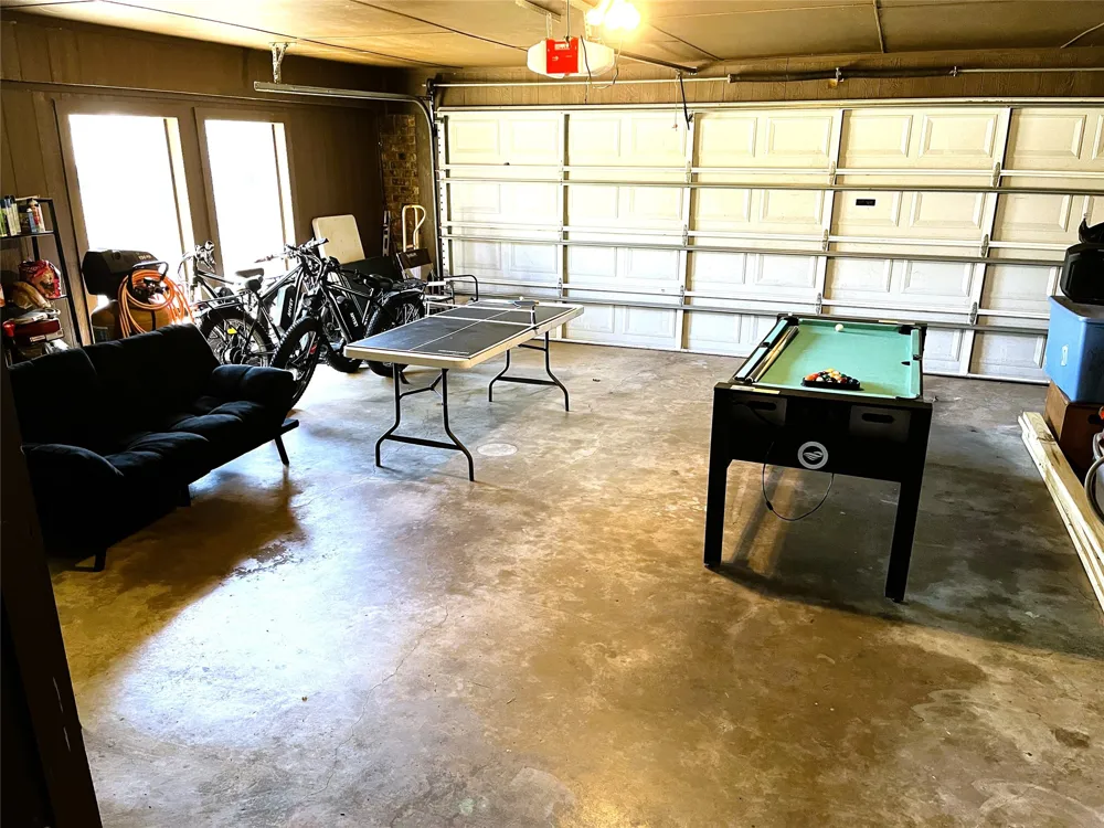 203 Jane Street Groesbeck, TX 76642