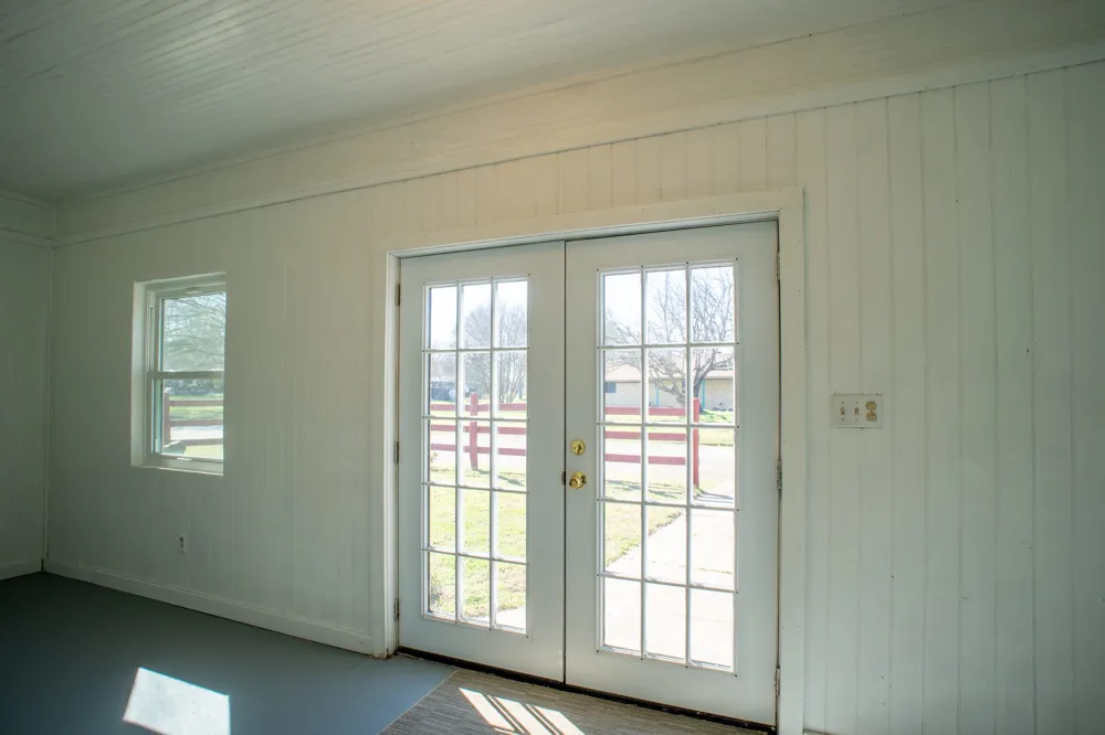 108 S Avenue C Wortham, TX 76693