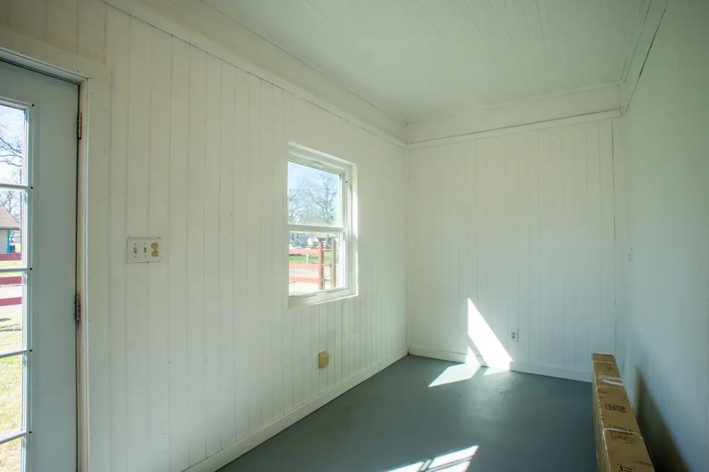 108 S Avenue C Wortham, TX 76693