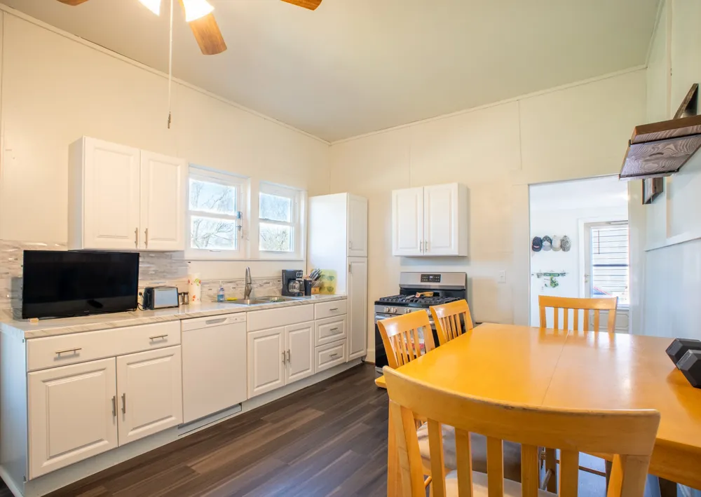 108 S Avenue C Wortham, TX 76693
