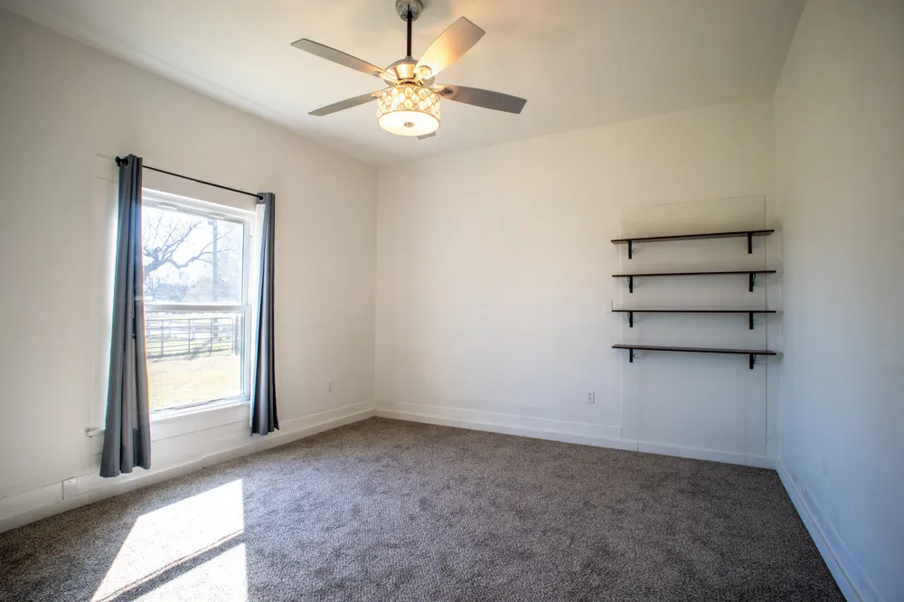 108 S Avenue C Wortham, TX 76693