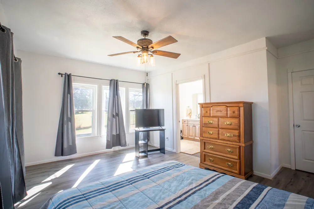 108 S Avenue C Wortham, TX 76693