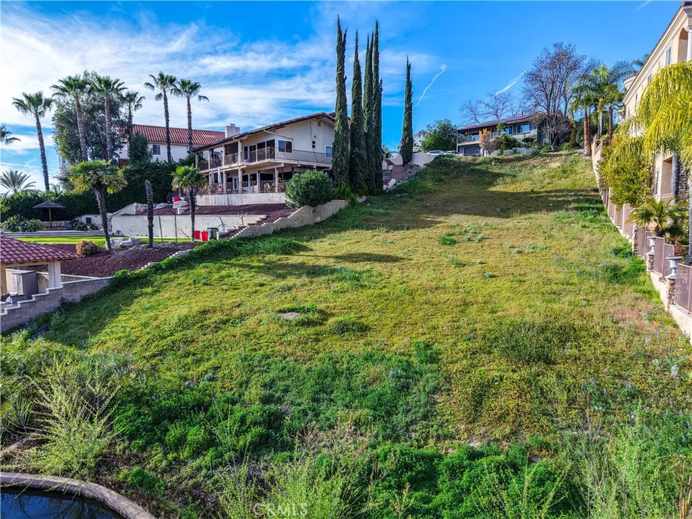 22226 san joaquin drive west Drive W Canyon Lake, CA 92587