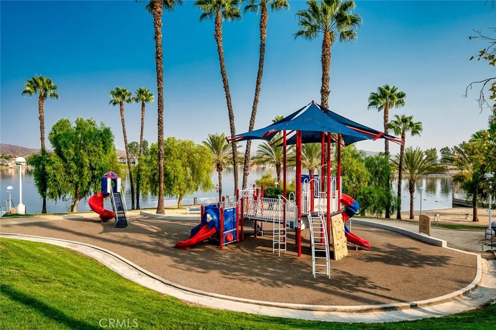 22226 san joaquin drive west Drive W Canyon Lake, CA 92587