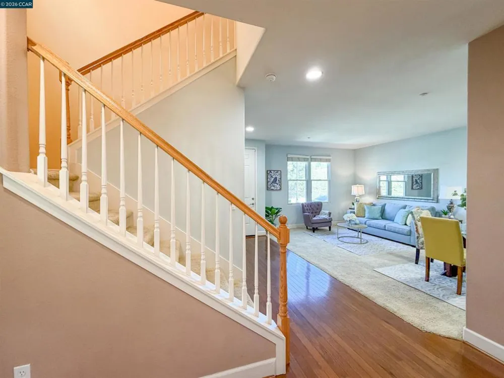 3198 S Front St Hercules, CA 94547