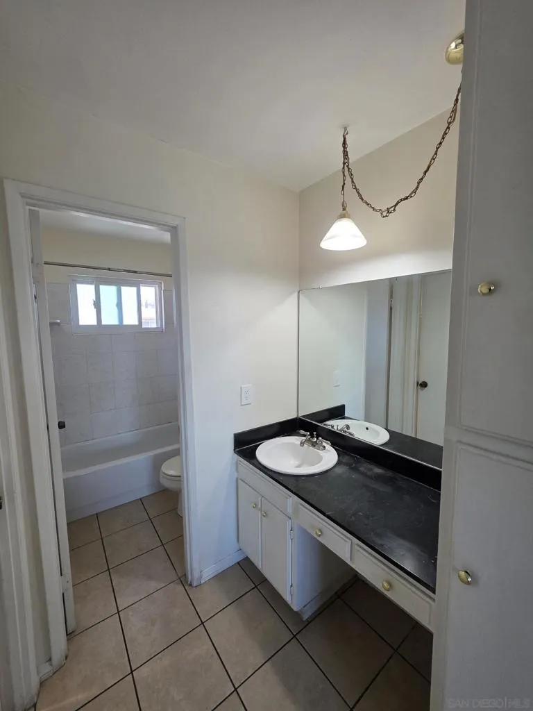 9739 Winter Gardens Blvd #4 Lakeside, CA 92040