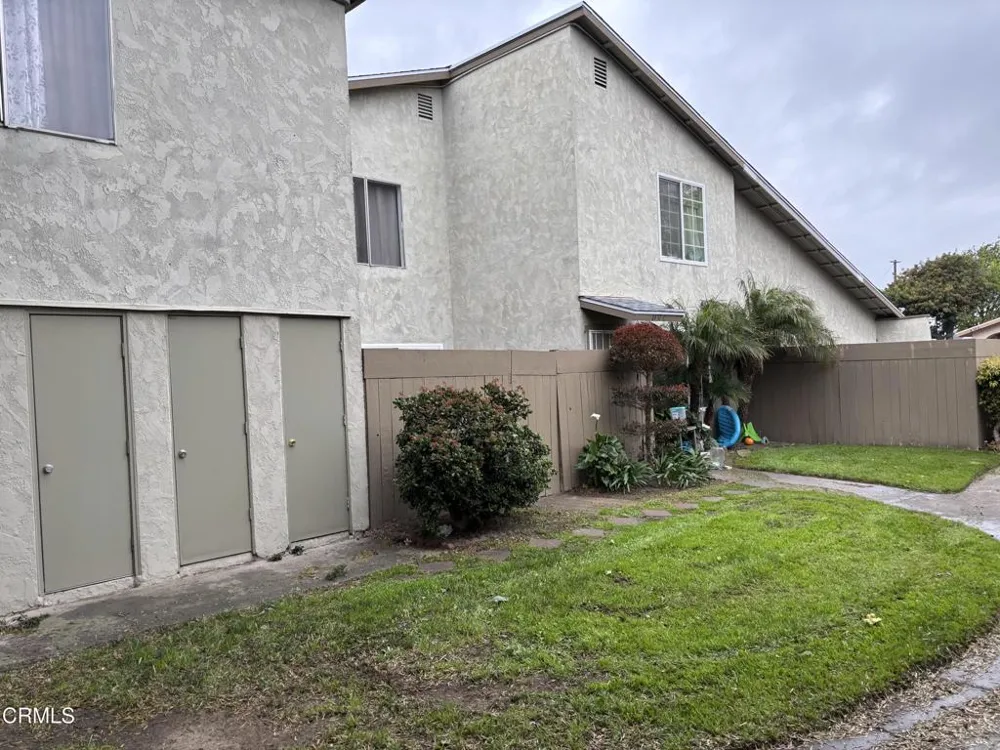 1431 Casa San Carlos Lane #B Oxnard, CA 93033