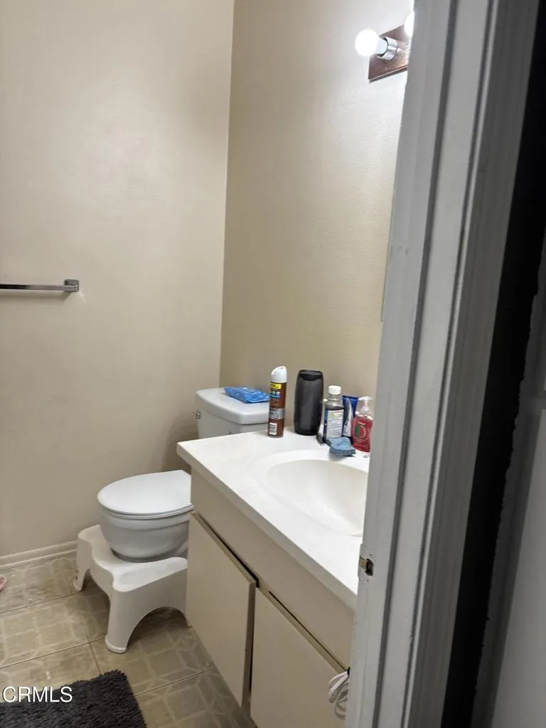 1431 Casa San Carlos Lane #B Oxnard, CA 93033