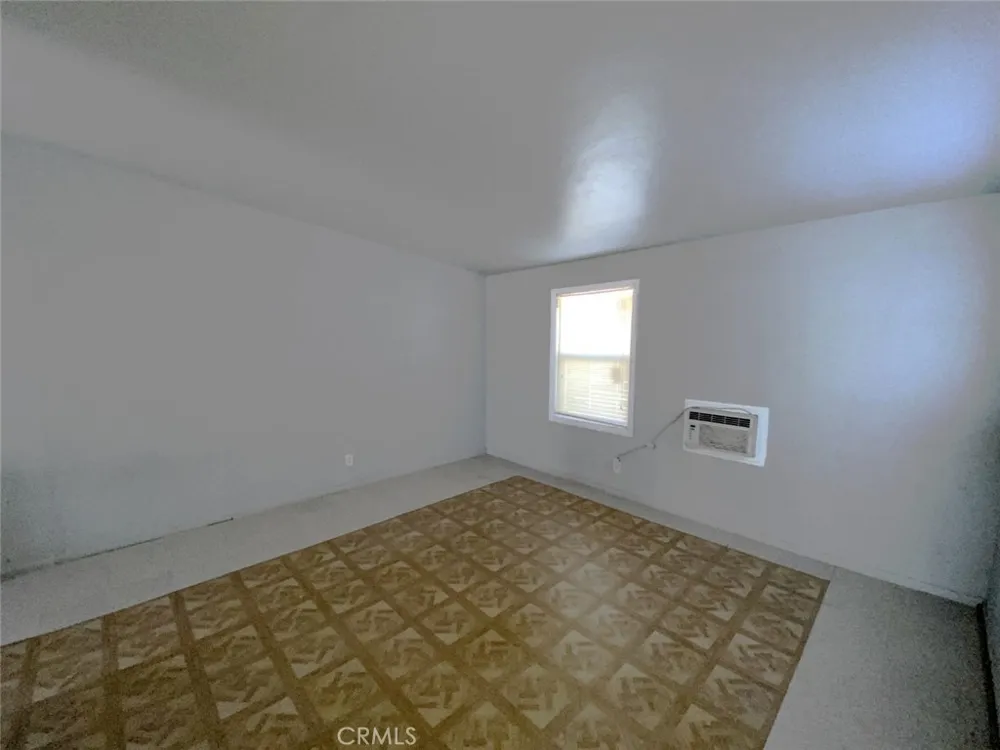 13193 Navajo #3 Apple Valley, CA 92308