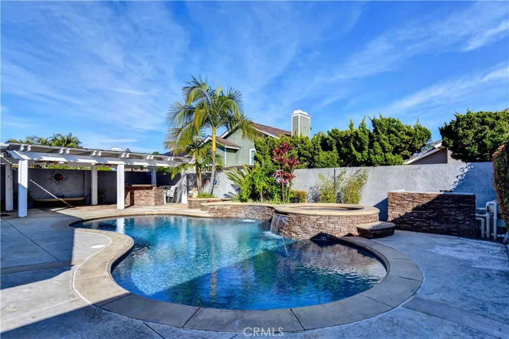 1126 Naples Placentia, CA 92870