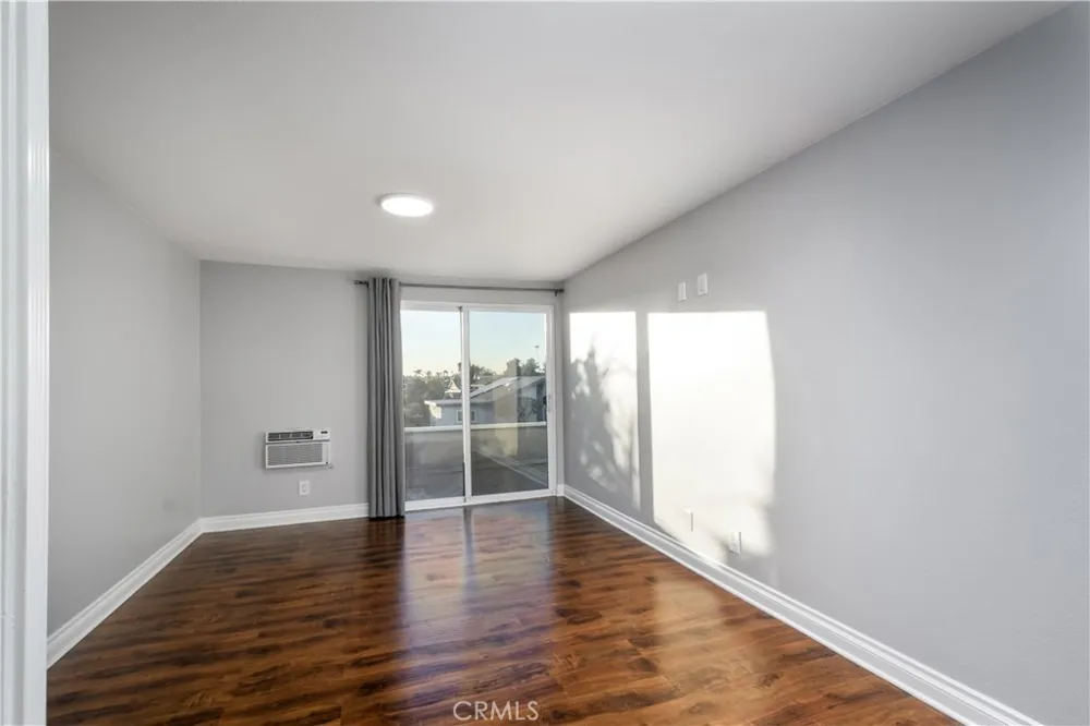 1126 Naples Placentia, CA 92870