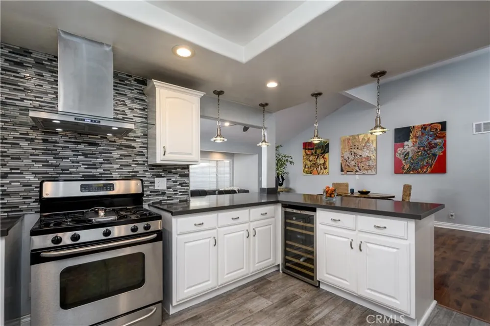 1126 Naples Placentia, CA 92870