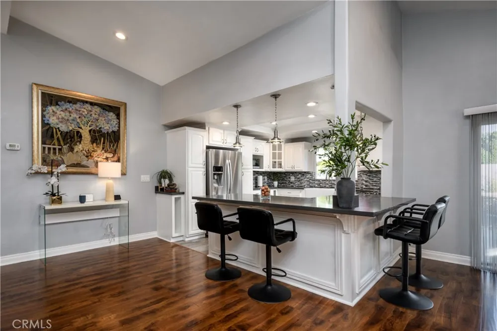 1126 Naples Placentia, CA 92870