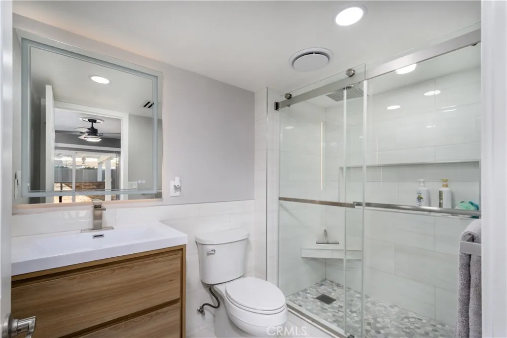 1126 Naples Placentia, CA 92870