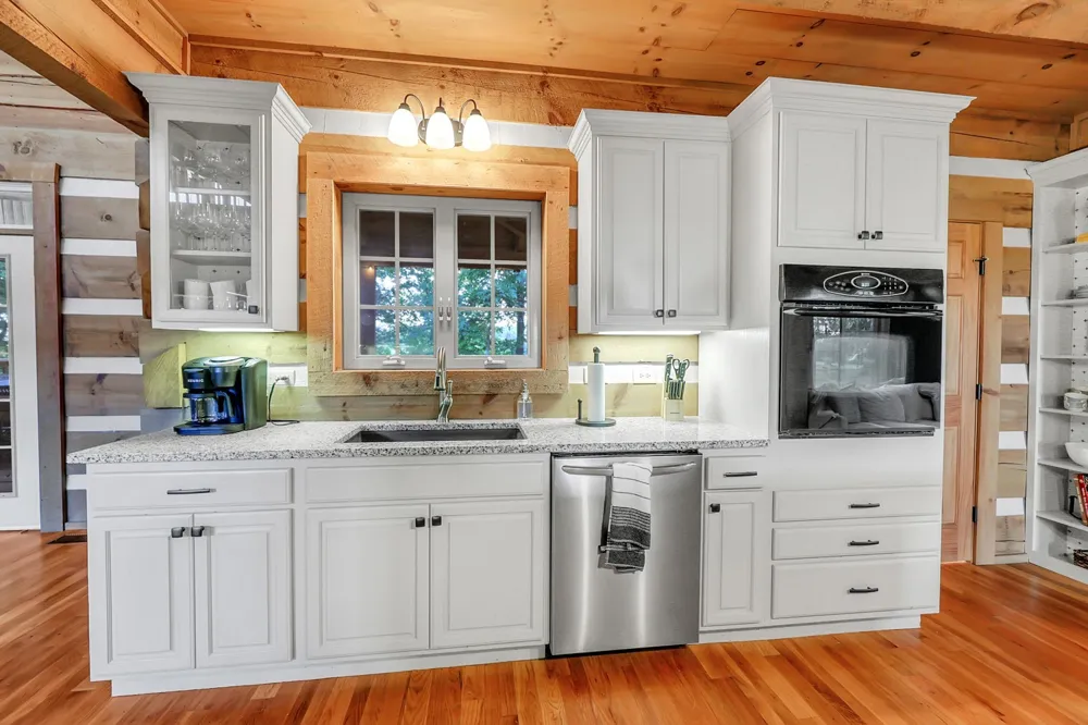8265 Guthrie Rd Cross Plains, TN 37049