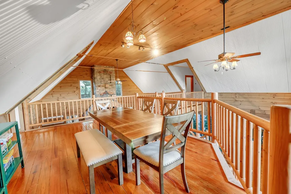 8265 Guthrie Rd Cross Plains, TN 37049