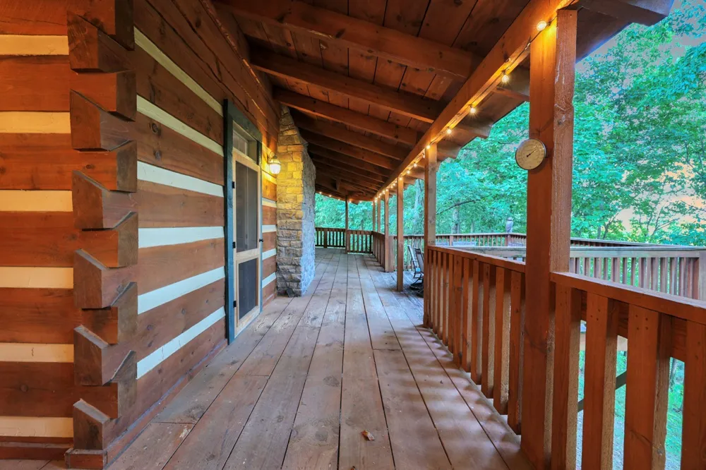 8265 Guthrie Rd Cross Plains, TN 37049