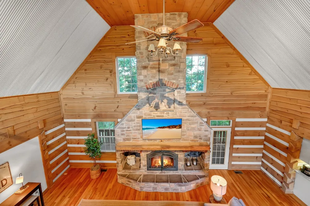 8265 Guthrie Rd Cross Plains, TN 37049