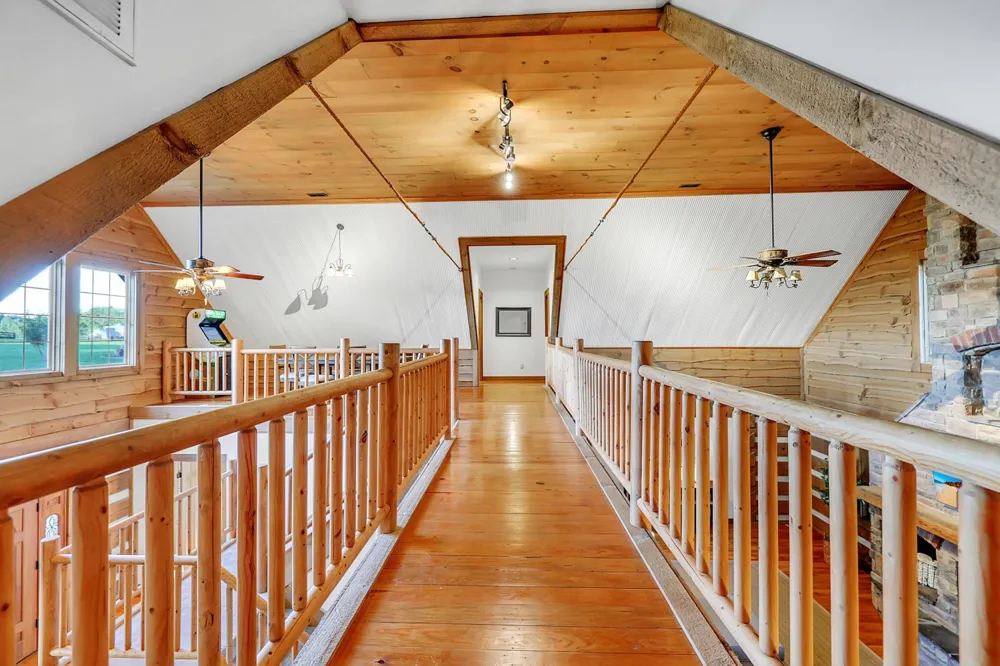 8265 Guthrie Rd Cross Plains, TN 37049