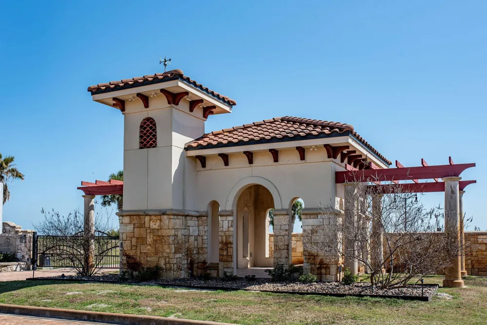 296 E Lago Loop Road Port O Connor, TX 77982