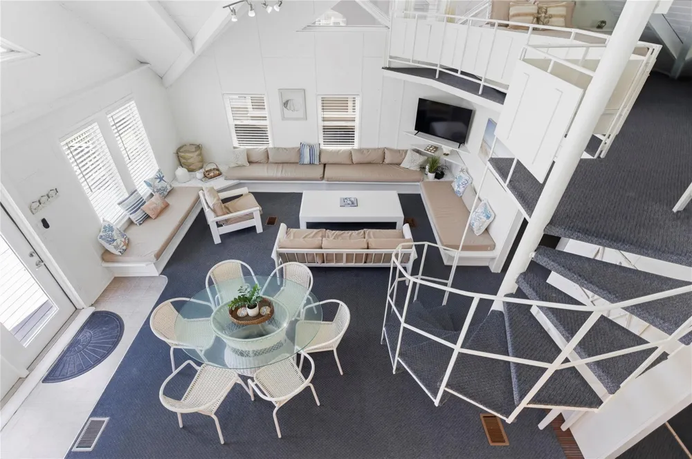 103 Southwind Drive Surfside Beach, TX 77541