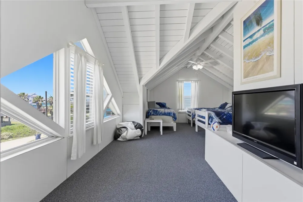 103 Southwind Drive Surfside Beach, TX 77541