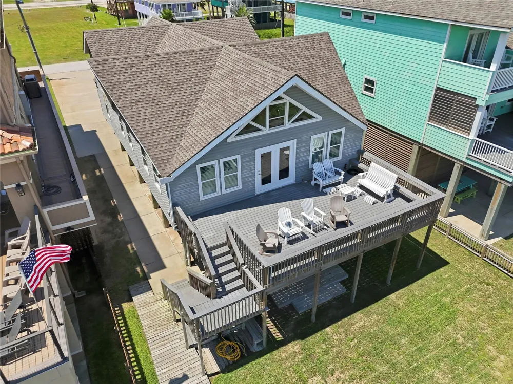 103 Southwind Drive Surfside Beach, TX 77541