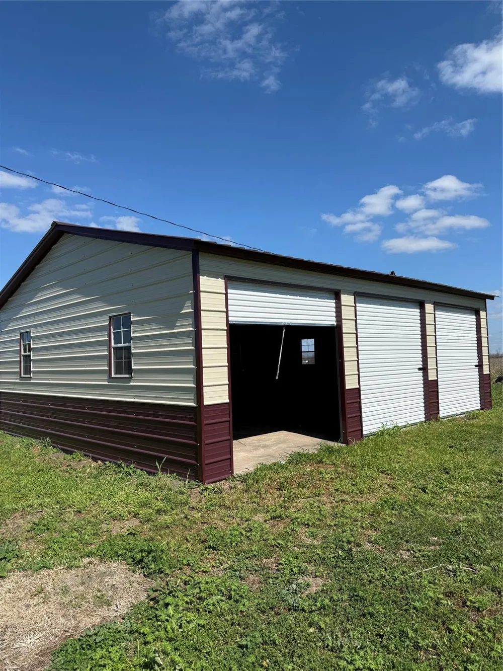 6616 County Road 225 East Bernard, TX 77435