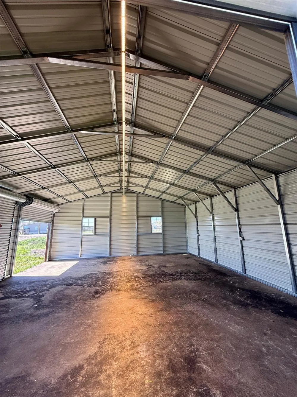 6616 County Road 225 East Bernard, TX 77435