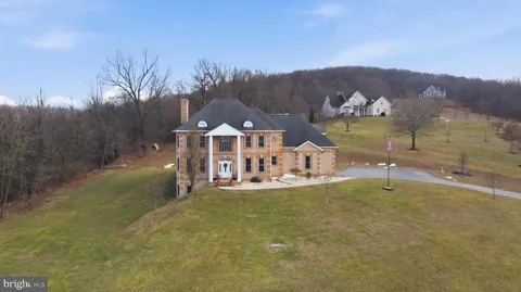 21111 GREENBRIER ROAD
