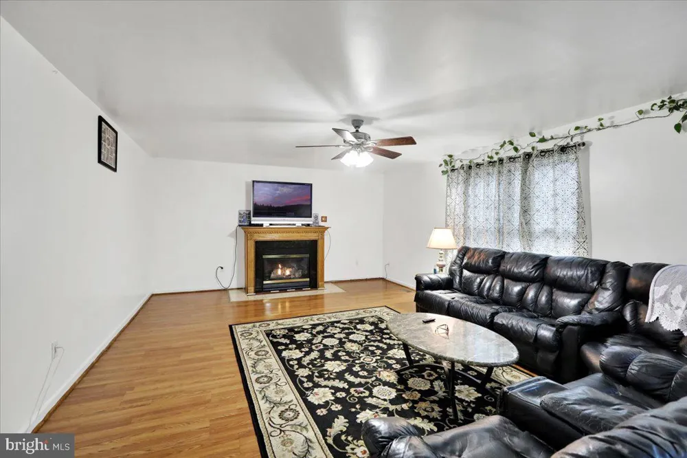 87 OAK LEDGE AVENUE Schuylkill Haven, PA 17972