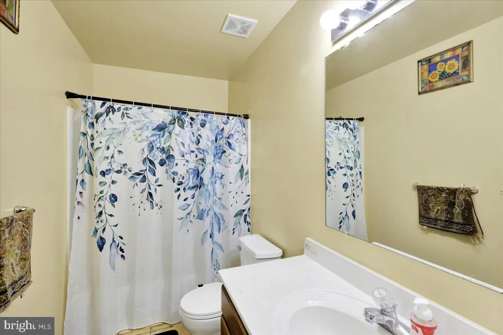 87 OAK LEDGE AVENUE Schuylkill Haven, PA 17972