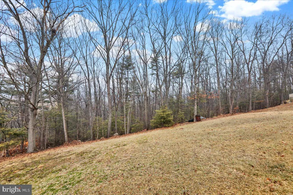 87 OAK LEDGE AVENUE Schuylkill Haven, PA 17972