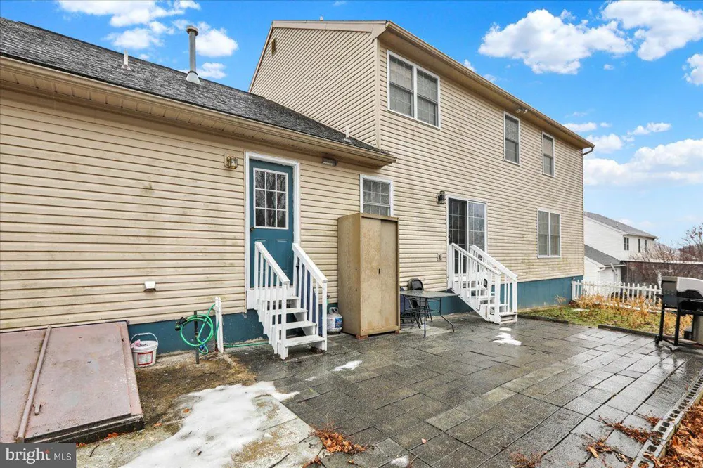 87 OAK LEDGE AVENUE Schuylkill Haven, PA 17972