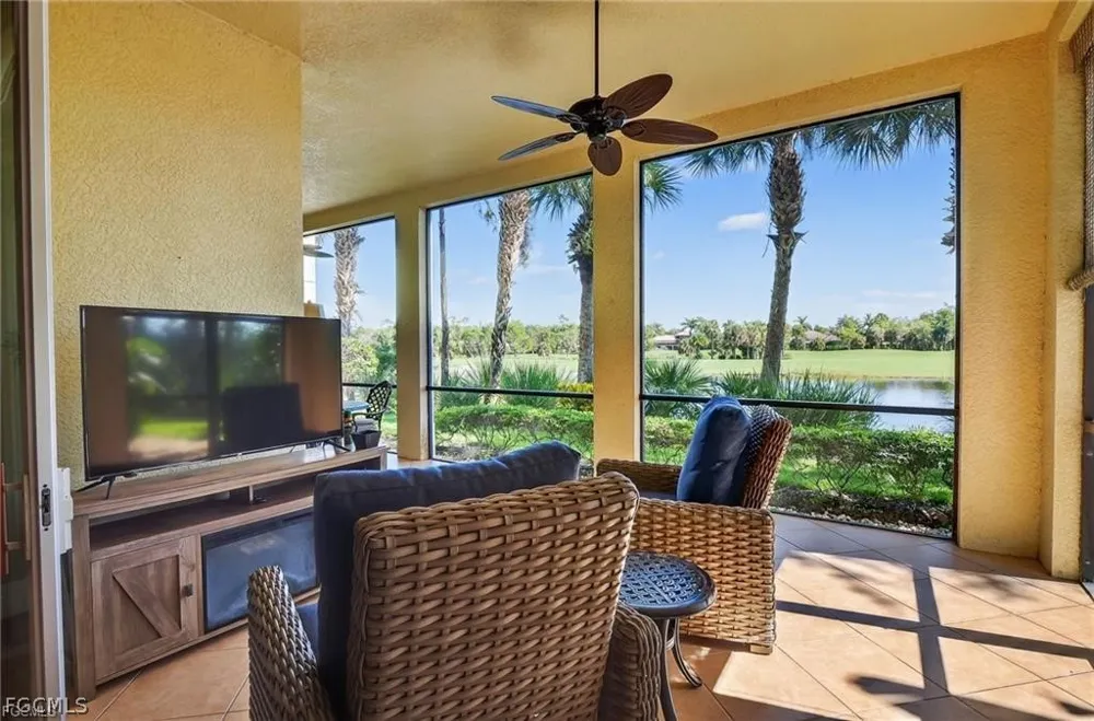 Montreux Lane #Bldg 4-102 Naples, FL 34114