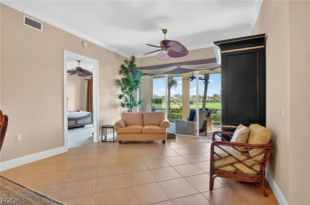 Montreux Lane #Bldg 4-102 Naples, FL 34114