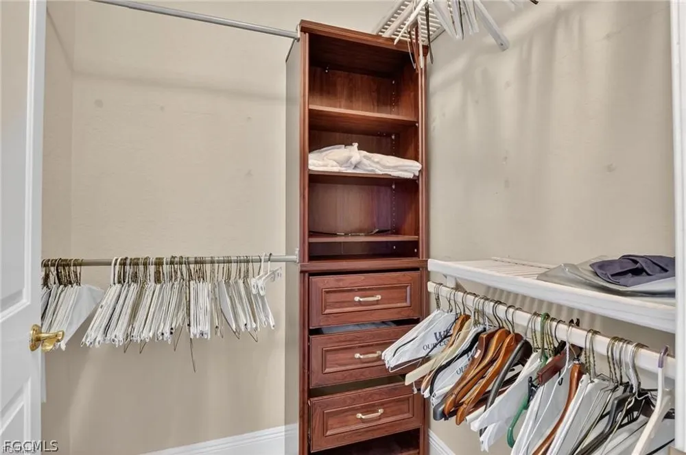 Montreux Lane #Bldg 4-102 Naples, FL 34114