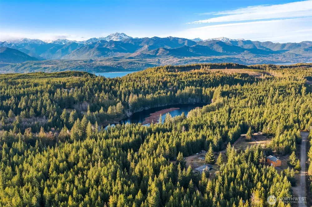 23611 W Ludvick Lake Drive Seabeck, WA 98380