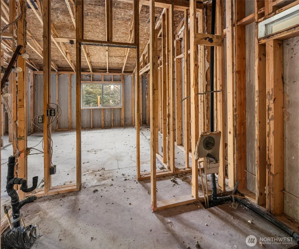23611 W Ludvick Lake Drive Seabeck, WA 98380