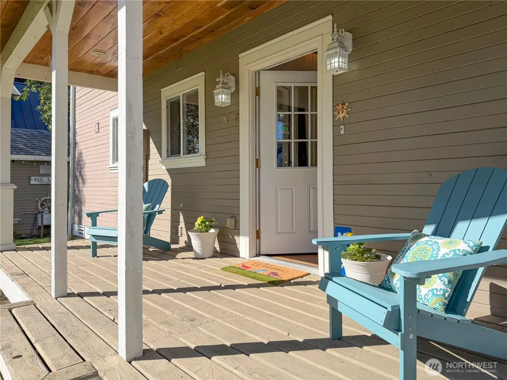 27 M Cascade Drive Hat Island, WA 98206