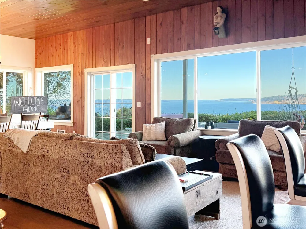 27 M Cascade Drive Hat Island, WA 98206
