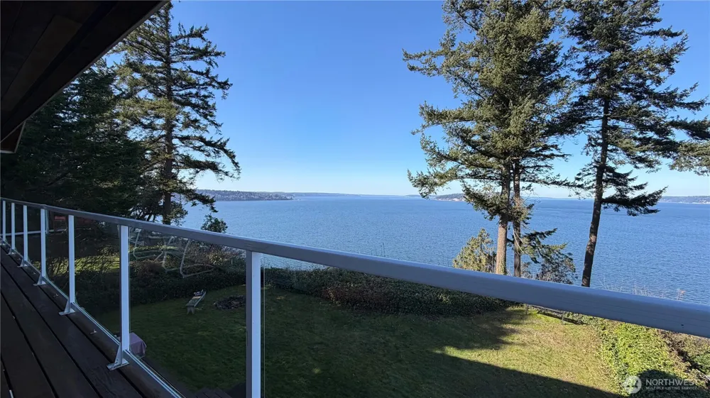 27 M Cascade Drive Hat Island, WA 98206