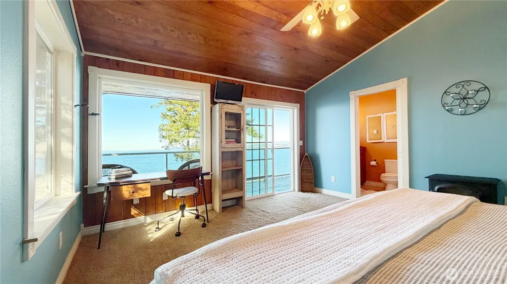 27 M Cascade Drive Hat Island, WA 98206