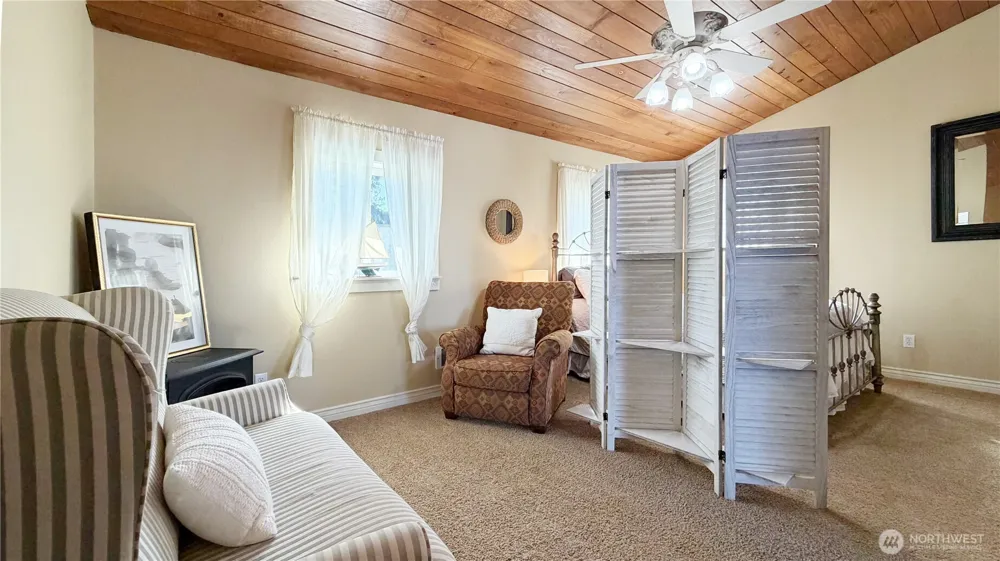 27 M Cascade Drive Hat Island, WA 98206